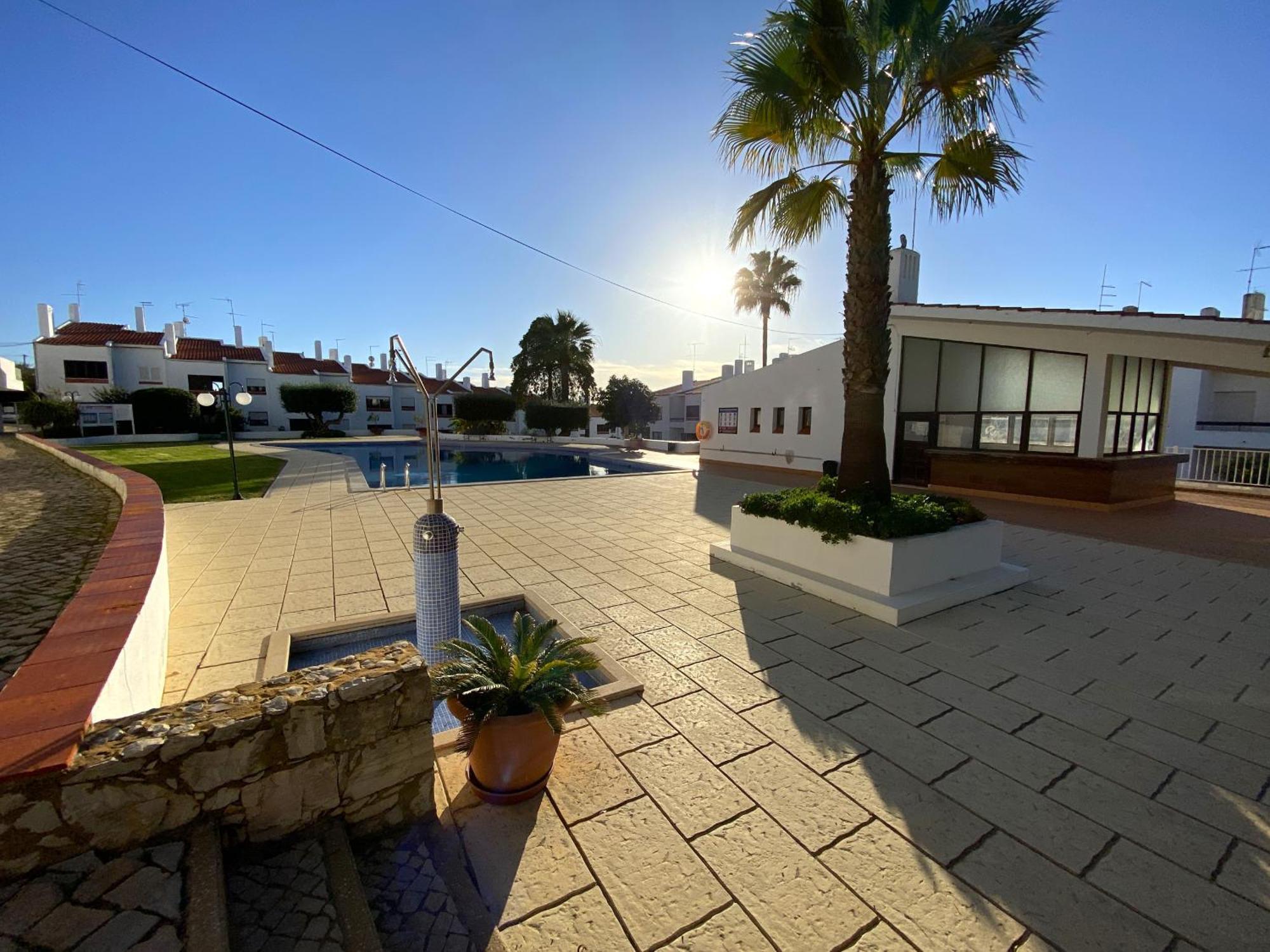 Albufeira Harmony With Pool By Homing Apartment Exterior photo