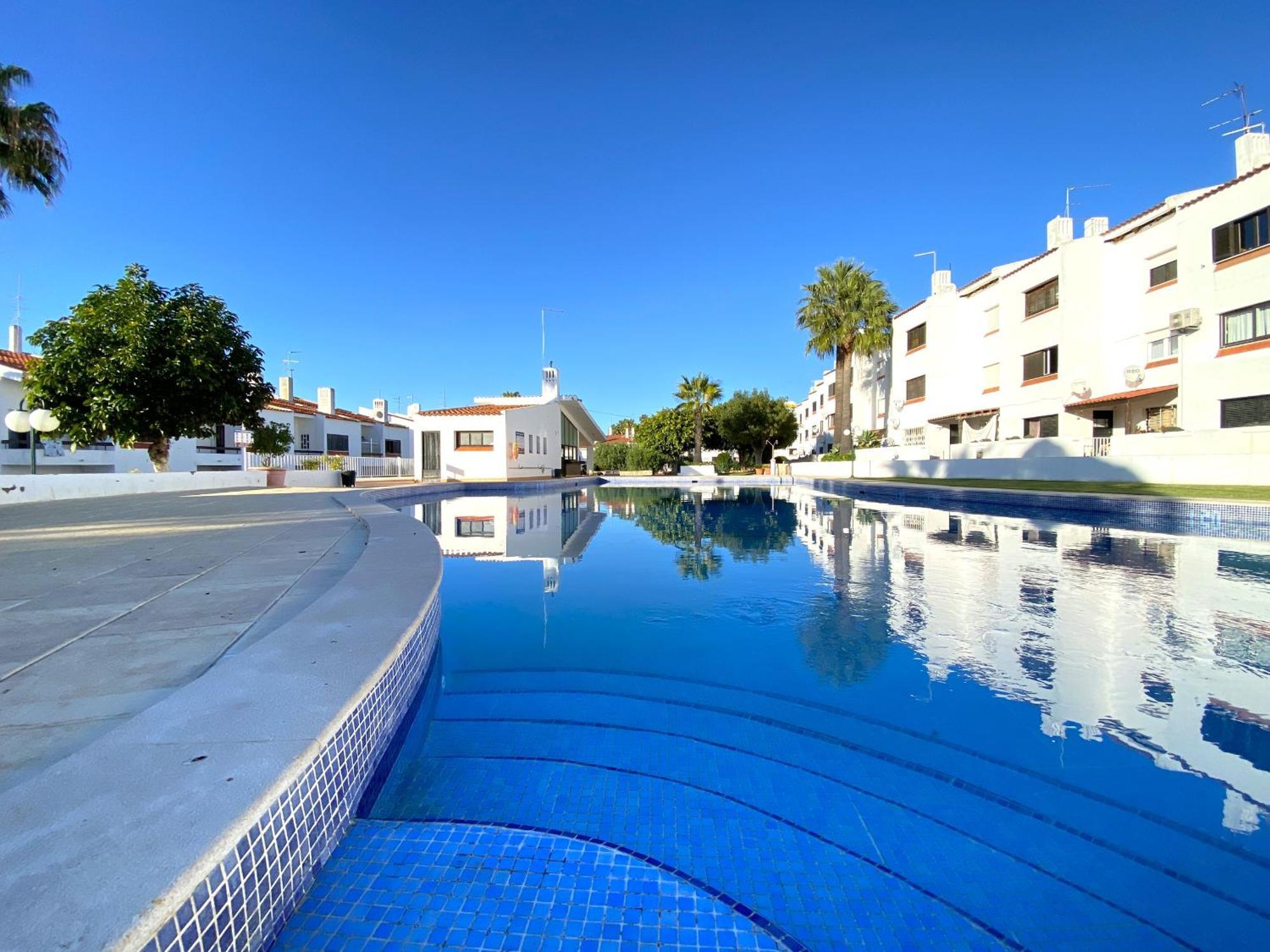 Albufeira Harmony With Pool By Homing Apartment Exterior photo